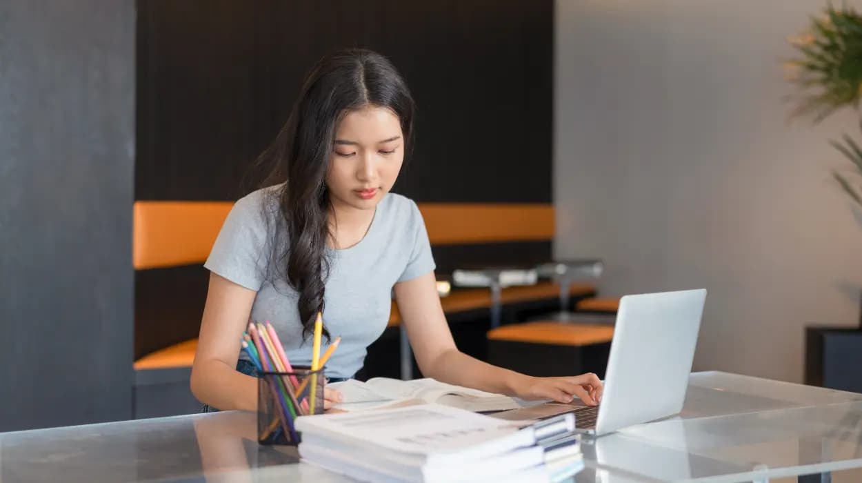 دورة تدريبية في إدارة الأجيال المختلفة في بيئة العمل