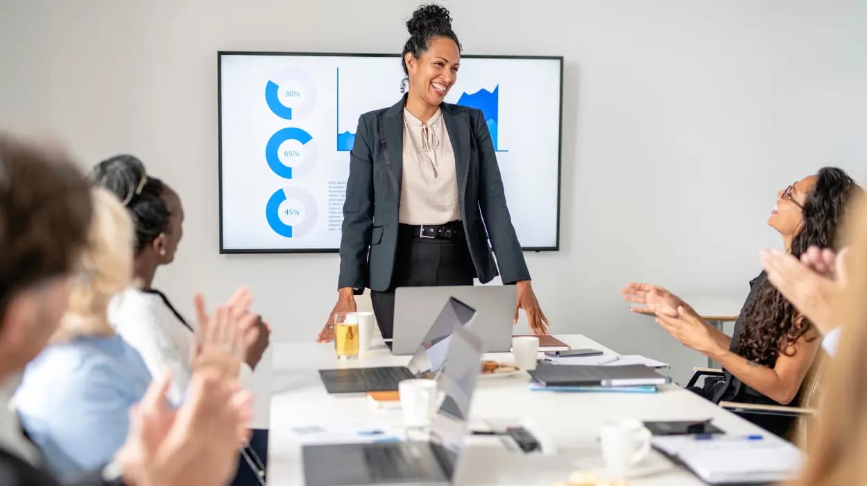 أدوات قيادية يستخدمها الرؤساء التنفيذيون الإماراتيين لتحقيق الرؤية