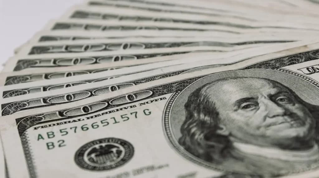 أهمية مكافحة غسل الأموال للبنوك: مكافحة الجرائم المالية وتعزيز الثقة