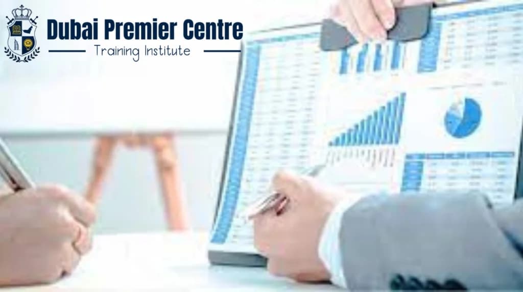 دورة في الشهادة المهنية في التنبؤ النقدي والتمويل، الاستثمار، تقييم الأعمال، وإدارة المخاطر