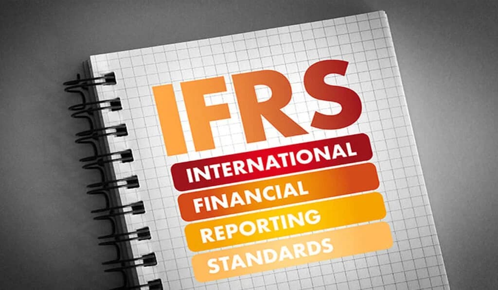 دورة شهادة المعايير الدولية لإعداد التقارير المالية (IFRS)