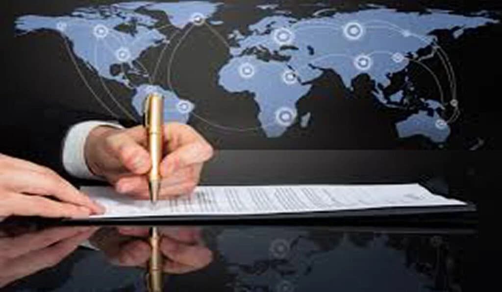 دورة في التعاقد الدولي