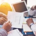 دورة في إدارة والتفاوض مع الاستشاريين والمقاولين