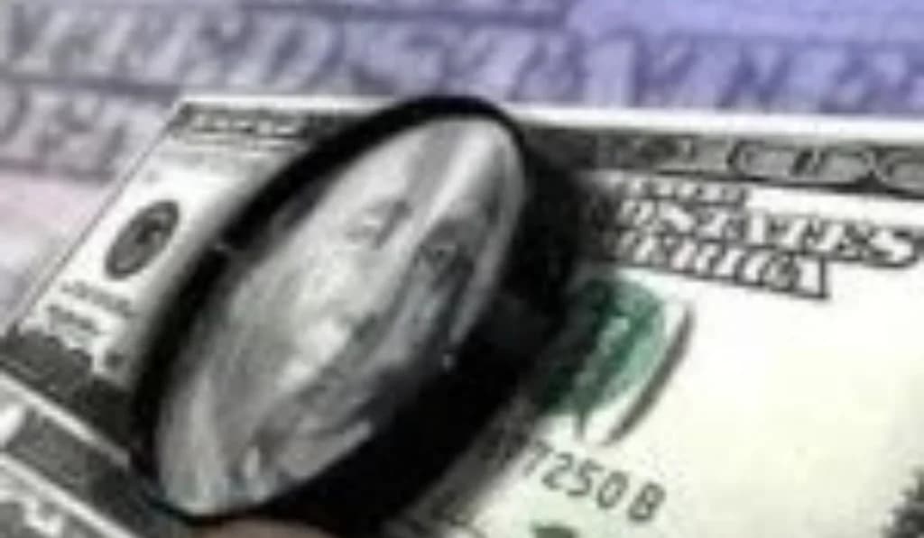 دورة في الامتثال لمكافحة غسل الأموال (AML) للشركات الصغيرة