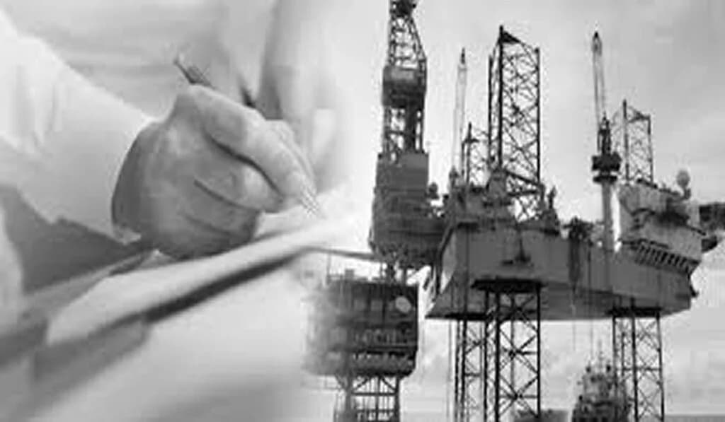 دورة في عقود النفط والمشتقات البترولية العليا، وسياسات وإجراءات المحاسبة والتدقيق