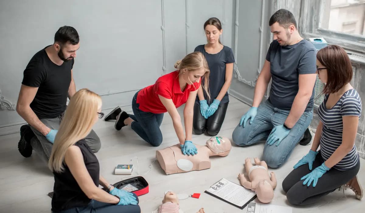 دورة تدريبية: الإسعافات الأولية والاستجابة للطوارئ للمديرين